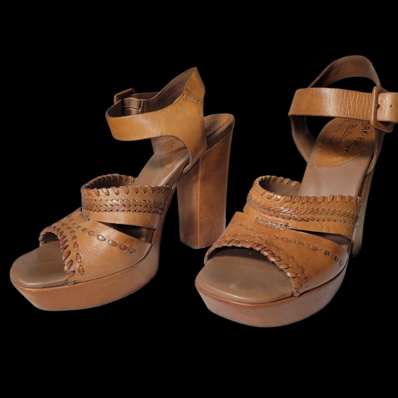 Kork-Ease Tan Leather Platform Heels Size 8 EUC - Picture 1 of 11